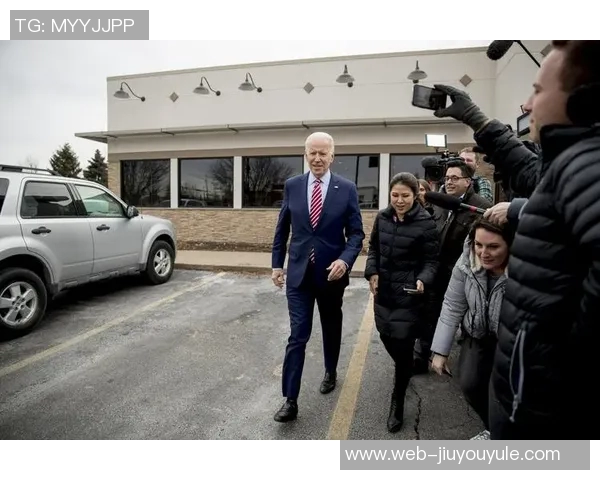 篮网主帅赞萨拉夫突破与组织能力强调其未来仍有提升潜力