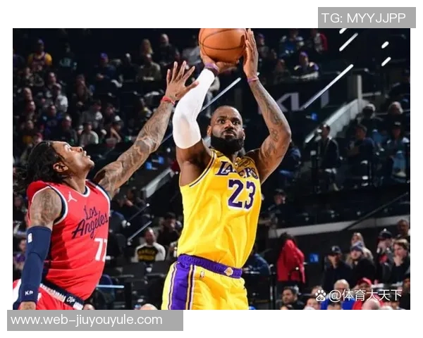湖人自媒体惊叹41岁勒布朗重返赛场仍肩负防守重任
