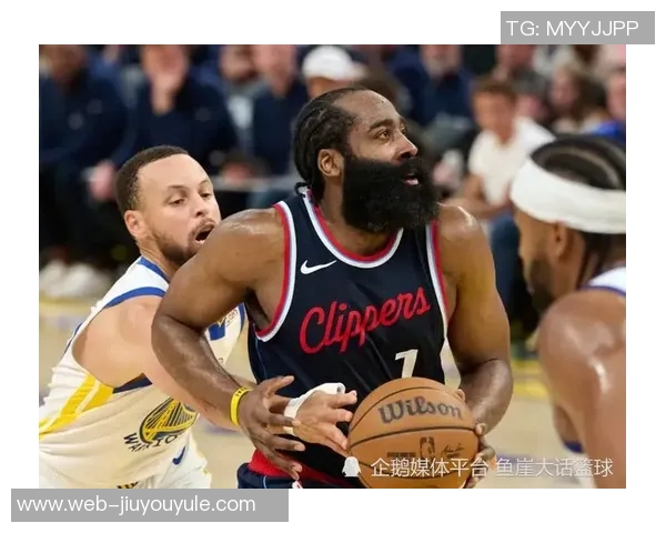 双雄对决库里穿哈登战靴哈登社交媒体转发表达支持